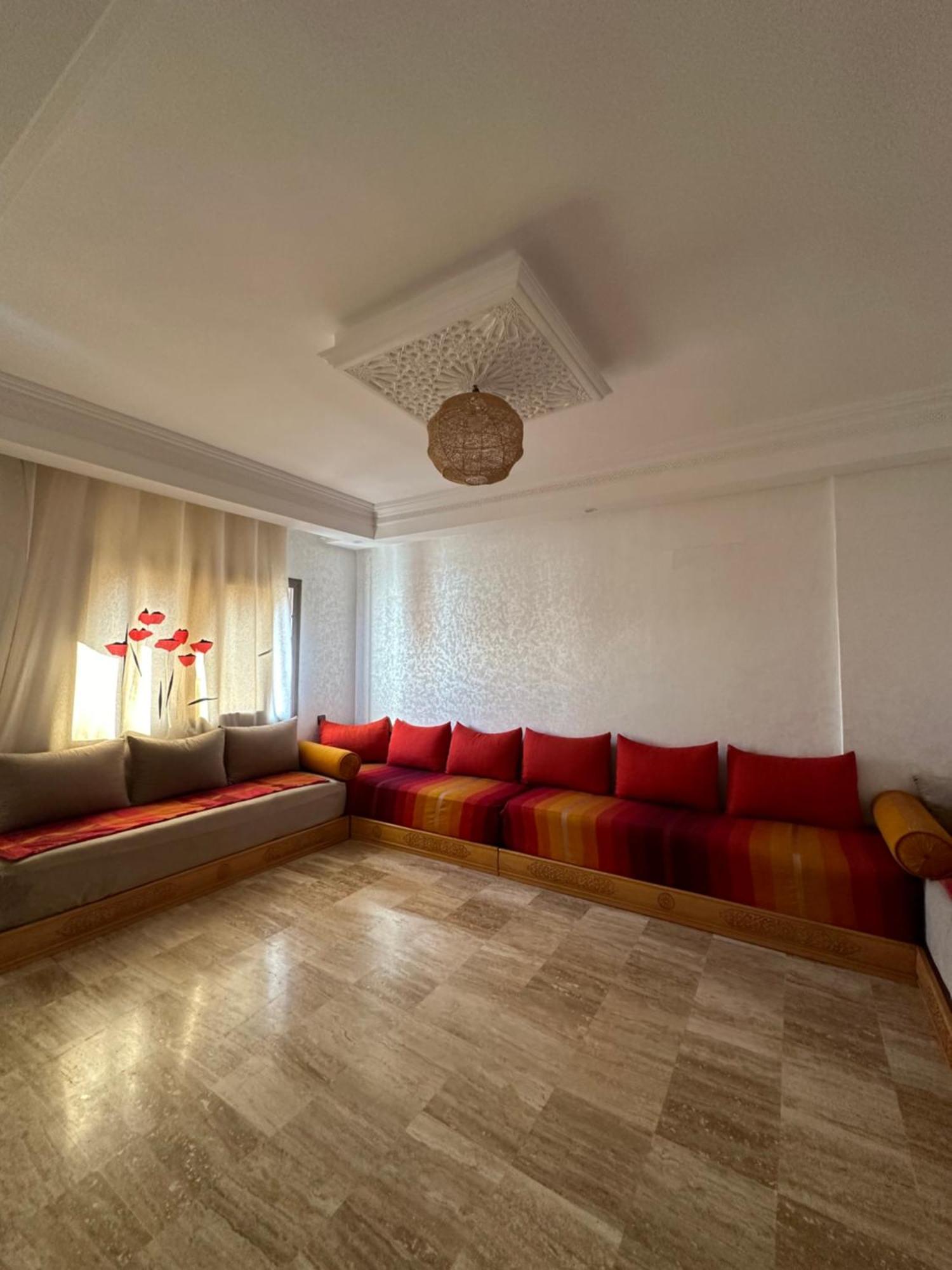 Spacious Appartement In Agadir Only For Families Extérieur photo